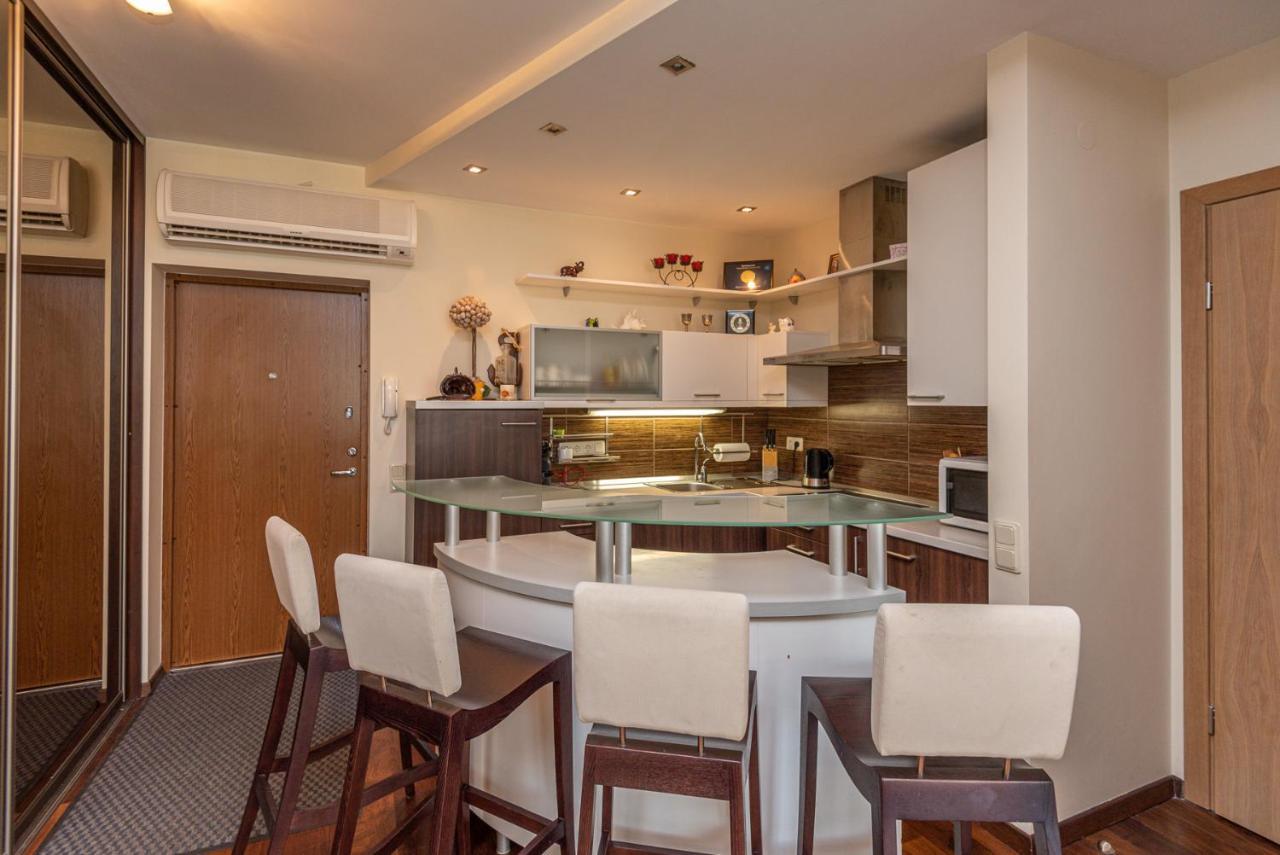R&W Apartment パランガ エクステリア 写真